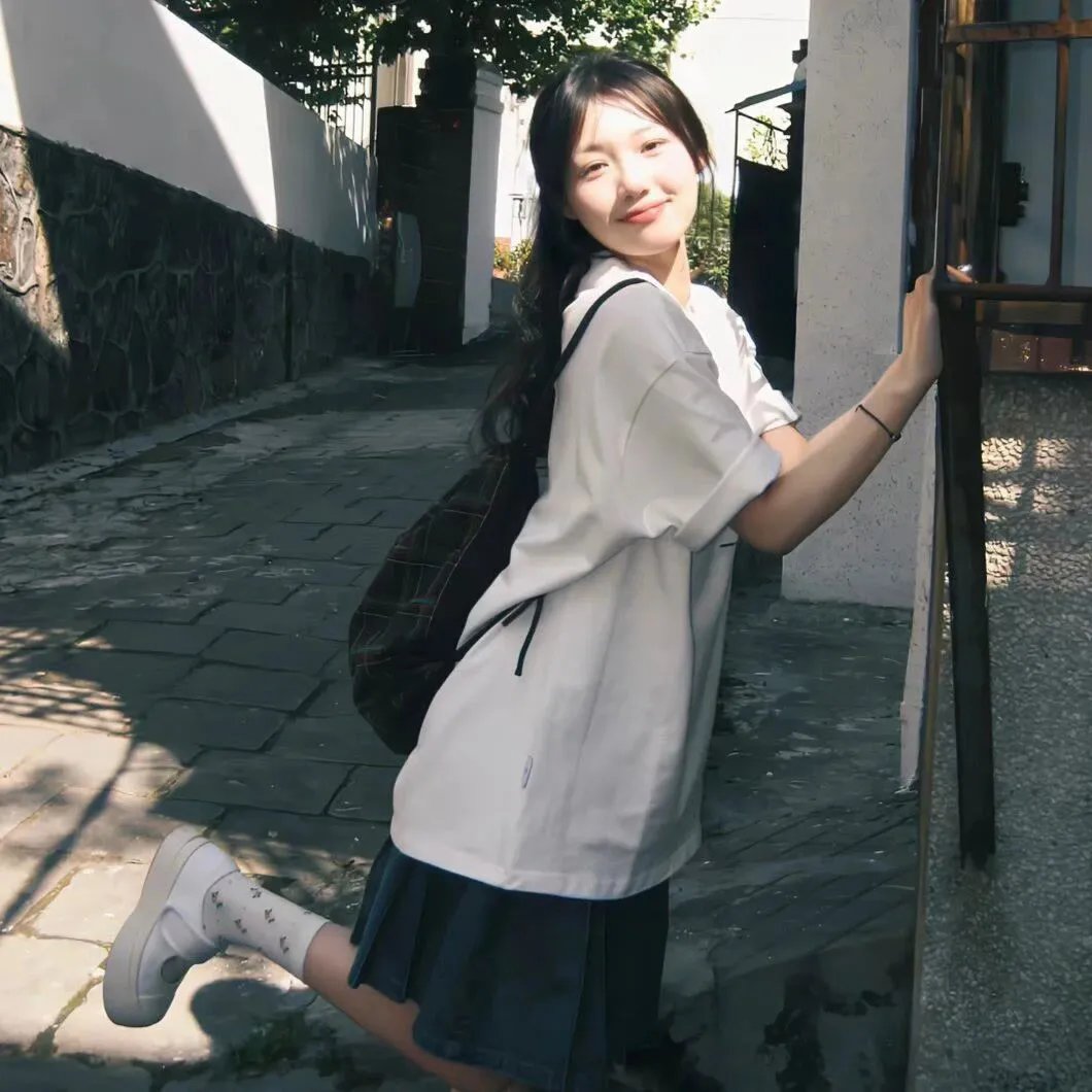 小小巨人